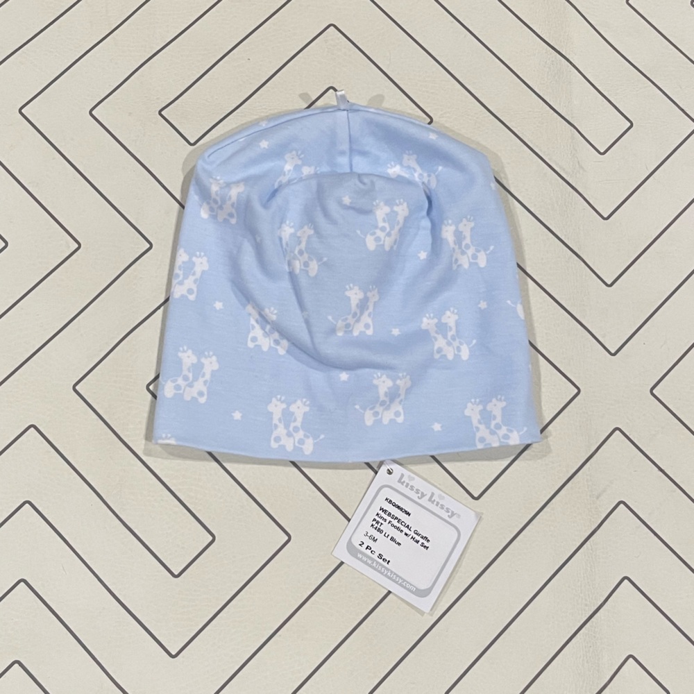 NWT Kissy Kissy Baby Beanie